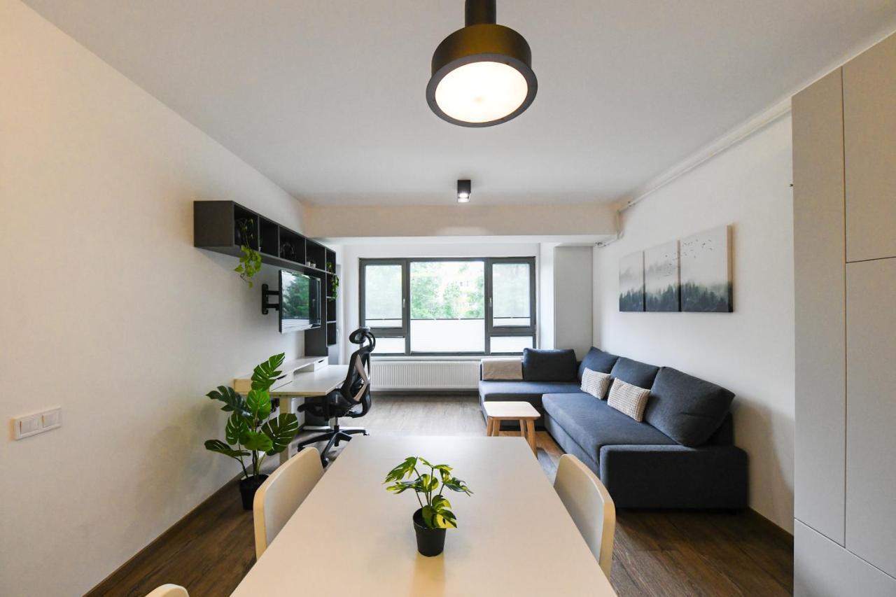 Modern Apartment In A Quiet Area Cluj-Napoca Exteriör bild